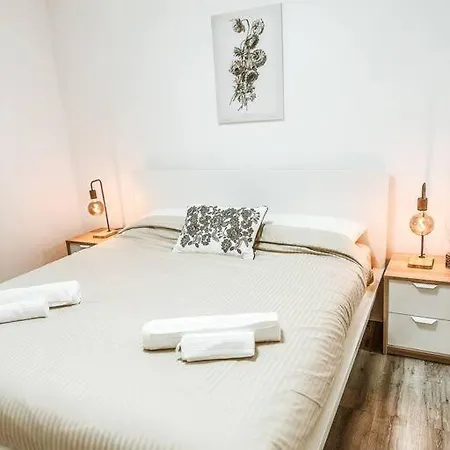 Golden Place-costa Da Caparica * Costa de Caparica